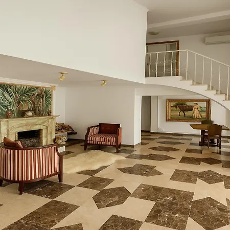 Drita-beachfront With Private Pool Villa Estepona